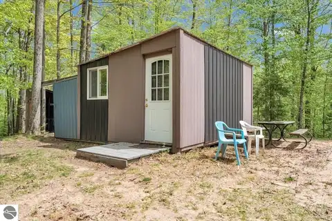 1475 E North Rose Circle, Lupton, MI 48635