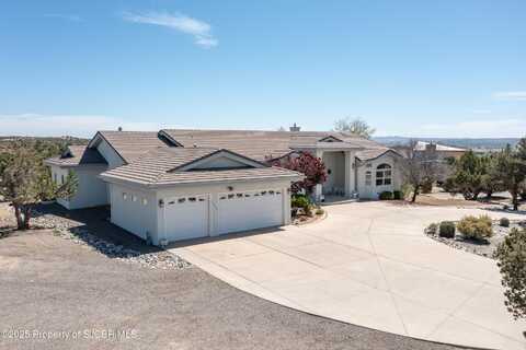 5600 RINCONADA Street, Farmington, NM 87402
