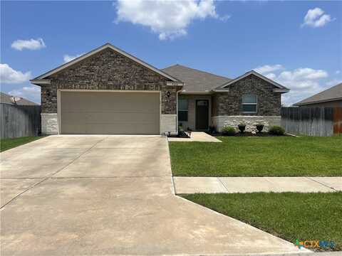 906 2nd Street, Cuero, TX 77954