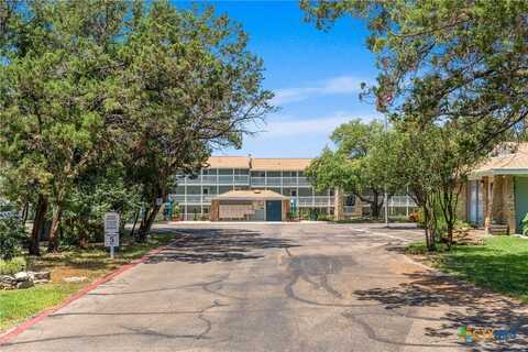 2 Cliffhouse Drive, Belton, TX 76513