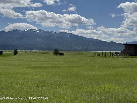 169 PALISADES Drive, Alpine, WY 83128