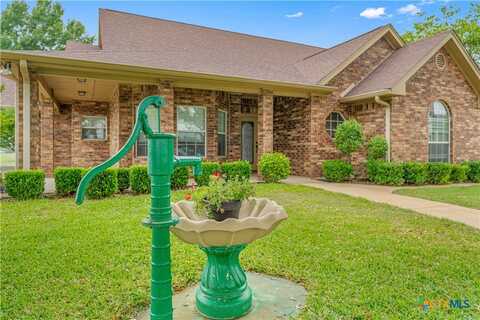 100 Wood Creek Drive, Gatesville, TX 76528
