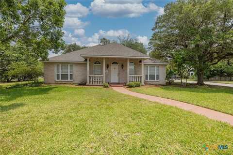 302 Rather Street, Gonzales, TX 78629