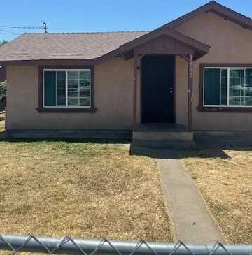 12895 School Avenue, Cutler, CA 93615