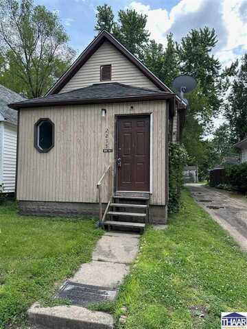 2235 3rd Avenue, Terre Haute, IN 47807