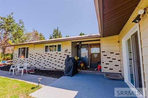582 E Upper Rock Creek Road, Inkom, ID 83245