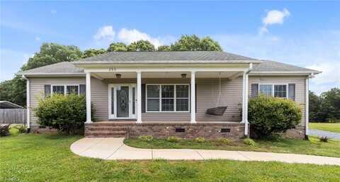 255 Dovefield Drive, Summerfield, NC 27358