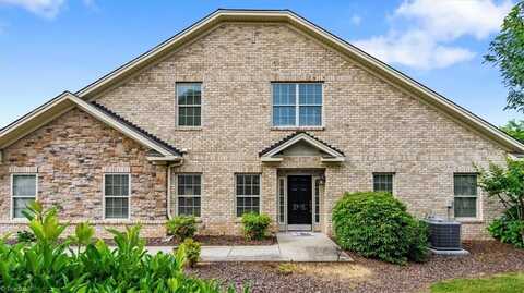 3615 Sainsbury Lane, Greensboro, NC 27409