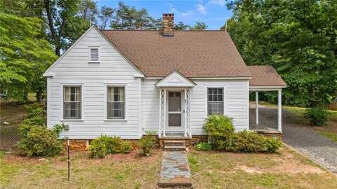 401 Byerly Road, Winston Salem, NC 27101
