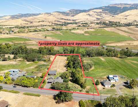 2045 E Main Street, Ashland, OR 97520