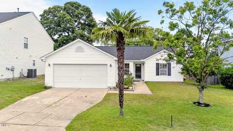 1725 E Honey Springs Avenue, Fuquay Varina, NC 27526