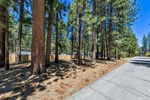1230 Carson Avenue, South Lake Tahoe, CA 96150