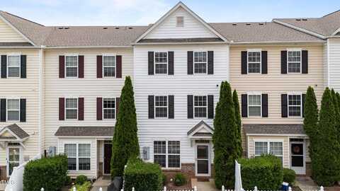 1120 Renewal Place, Raleigh, NC 27603