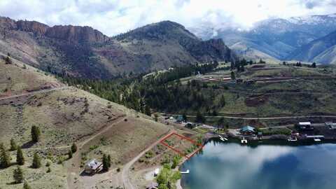 60 & 61 N N Shoreline Dr, Salmon, ID 83467