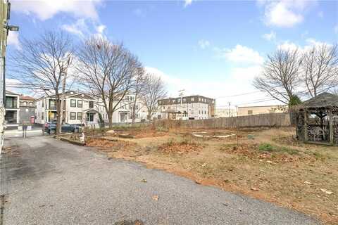 492 Washington Street, Providence, RI 02903