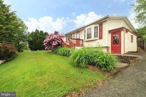 304 DELL STREET, BELLEFONTE, PA 16823
