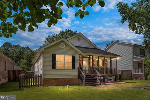 309 6TH STREET, COLONIAL BEACH, VA 22443