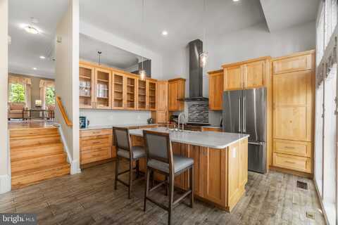 6249 AUBURN LEAF LANE, ALEXANDRIA, VA 22312