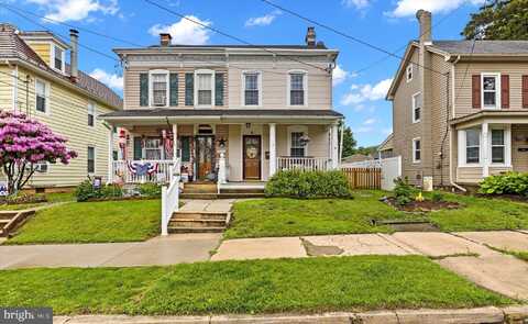 222 W PENN AVENUE, ROBESONIA, PA 19551