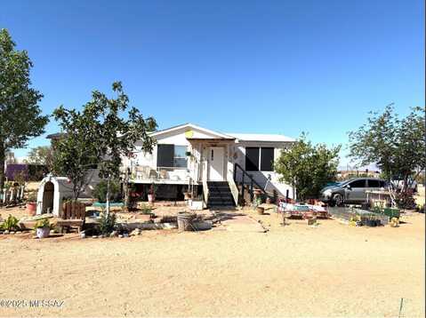 9070 S Desert Well Road, Tucson, AZ 85736