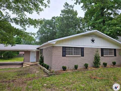 3401 Cooper Ln., Texarkana, TX 75503