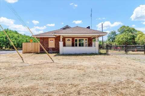 915 E Tulare Avenue, Visalia, CA 93292