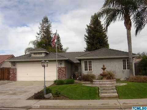 5344 W Sunnyside Court, Visalia, CA 93277