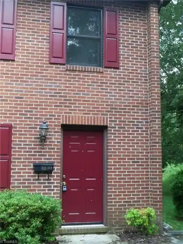 209 Worth Street, Mount Airy, NC 27030