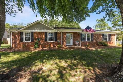 202 Stokes Forest Drive, King, NC 27021