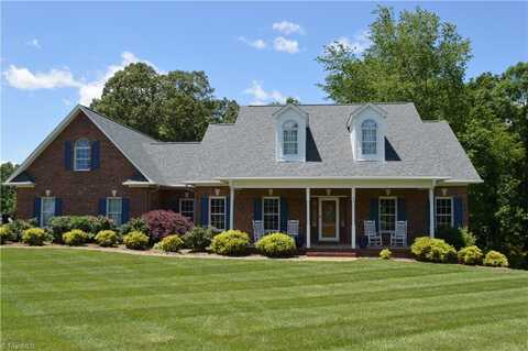 198 Savannah Lane, Mount Airy, NC 27030