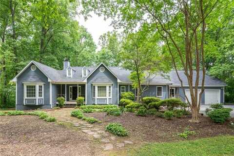 174 Hunters Glen Drive, Summerfield, NC 27358