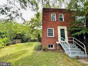 129 LINDEN STREET E, ALEXANDRIA, VA 22301