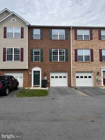 433 W BALTIMORE STREET, GREENCASTLE, PA 17225
