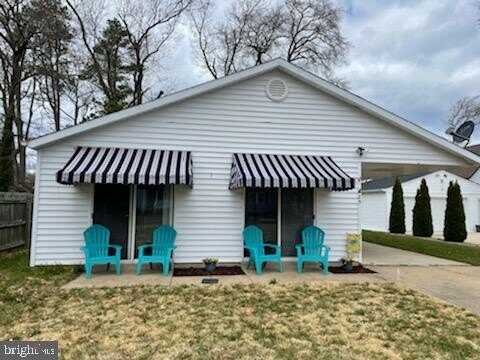25 7TH STREET, COLONIAL BEACH, VA 22443