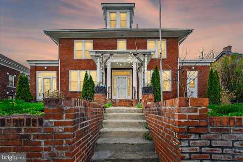3004 HERR STREET, HARRISBURG, PA 17103
