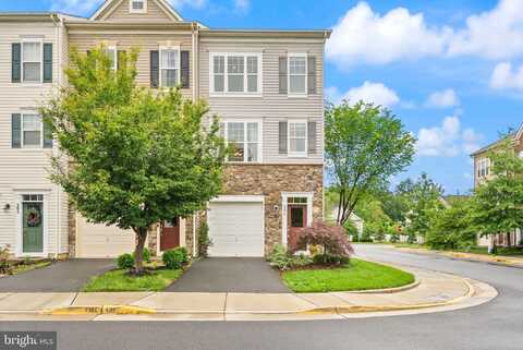 201 MILES HAWK TERRACE, PURCELLVILLE, VA 20132