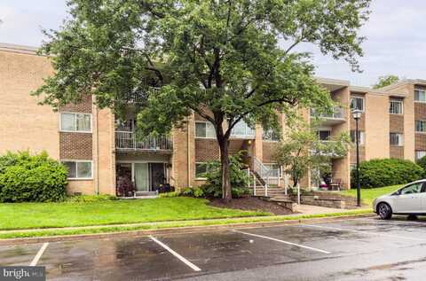 2902 KINGS CHAPEL ROAD, FALLS CHURCH, VA 22042