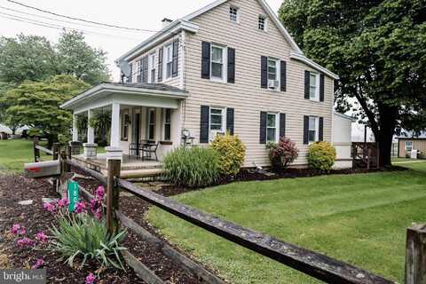1806 BRUNNERVILLE ROAD, LITITZ, PA 17543