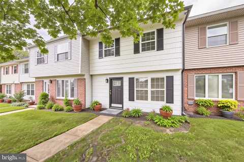 35 VERNON COURT, SICKLERVILLE, NJ 08081