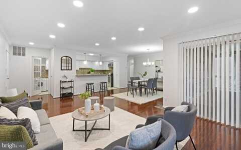 29 STONEHENGE CIRCLE, PIKESVILLE, MD 21208