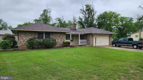 319 MORTON AVENUE, PAULSBORO, NJ 08066