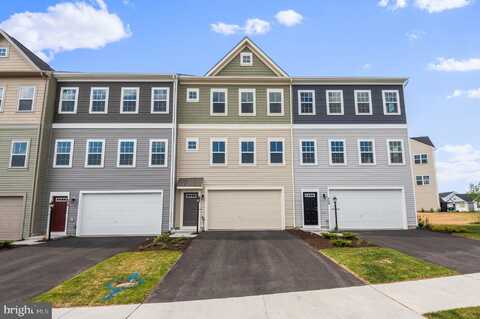 528 PARKLAND DRIVE, STEPHENSON, VA 22656
