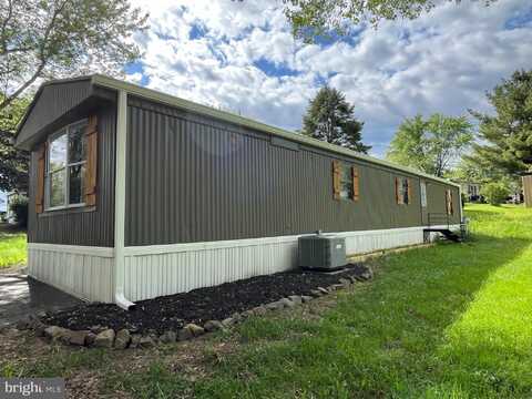 25 MAGNOLIA LANE, CARLISLE, PA 17015