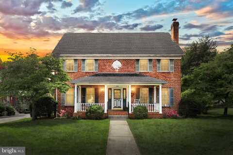 238 SPRINGS AVENUE, GETTYSBURG, PA 17325