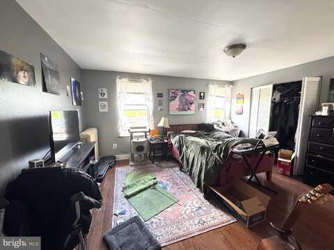 2228 FAIRMOUNT AVENUE, PHILADELPHIA, PA 19130