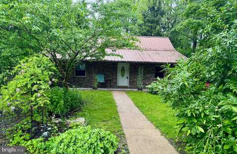 321 W 28TH DIVISION HIGHWAY, LITITZ, PA 17543