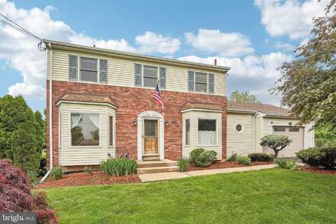 2055 OLD ARCH ROAD, NORRISTOWN, PA 19401