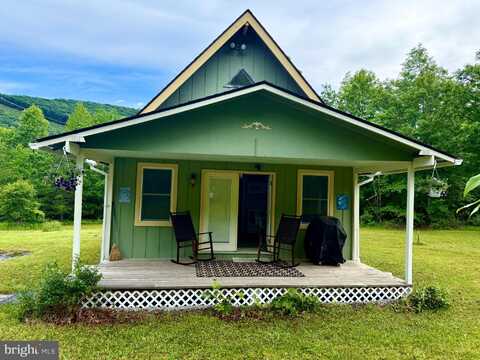 1607 LAKE FERNDALE DRIVE, SPRINGFIELD, WV 26763