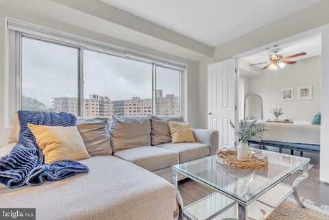 4201 CATHEDRAL AVENUE NW, WASHINGTON, DC 20016