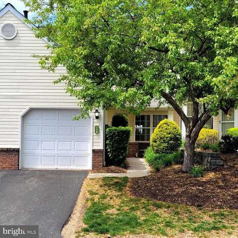 128 HICKORY, WYOMISSING, PA 19610